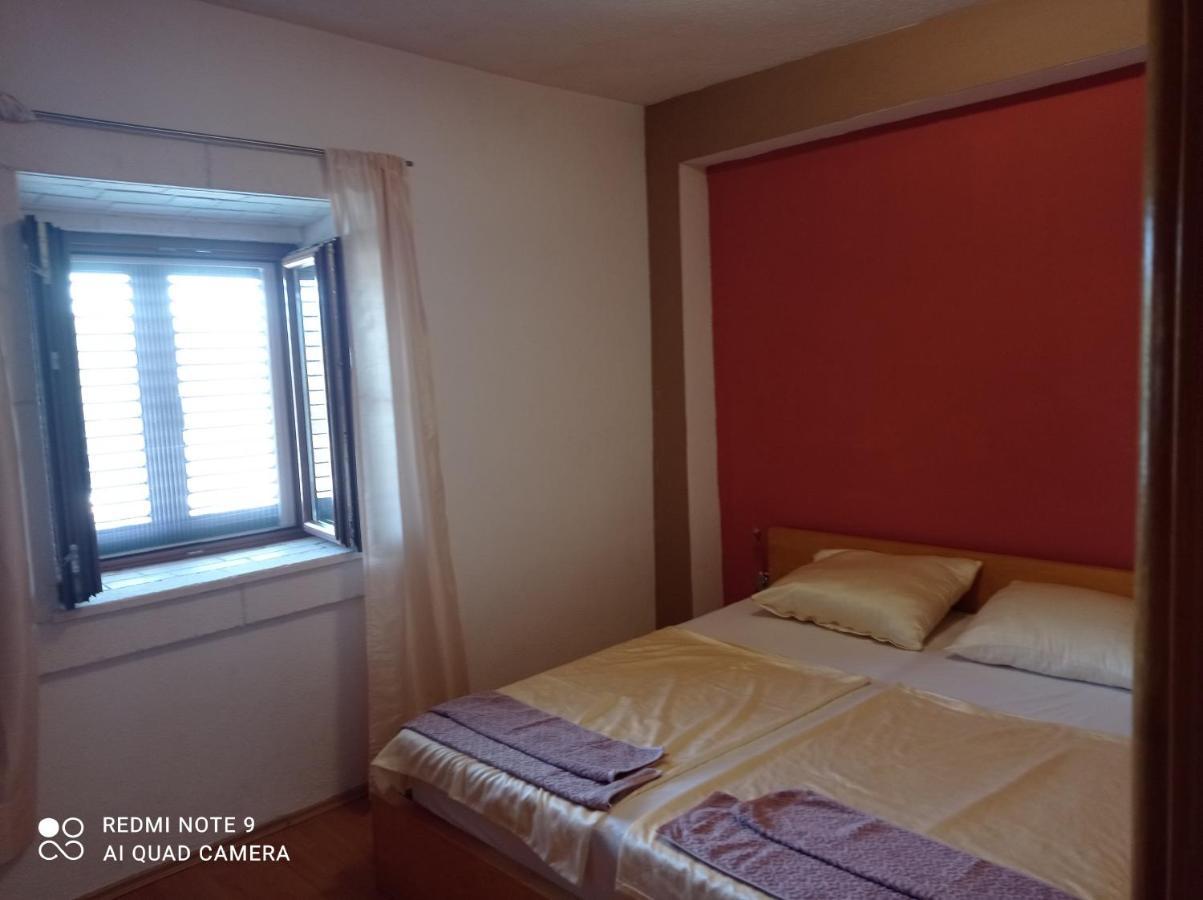 Apartment Nada ロゴズニッツァ エクステリア 写真