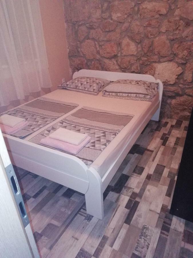 Apartment Nada ロゴズニッツァ エクステリア 写真
